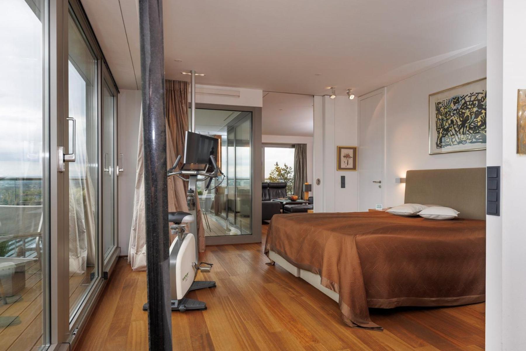 3br Penthouse Kranhaus - What'app - 0034-635-520-036 - For Reservations! Apartment Köln