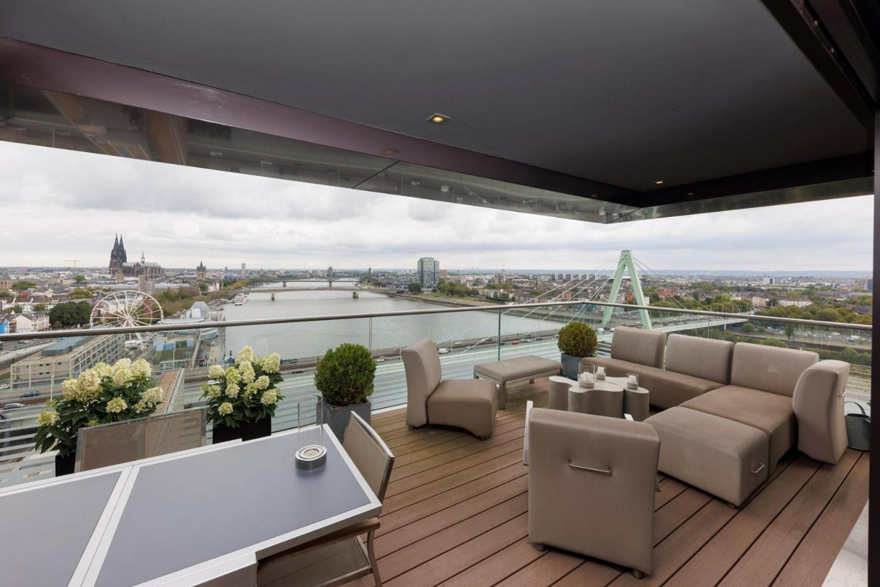 3br Penthouse Kranhaus - What'app - 0034-635-520-036 - For Reservations! Apartment *
